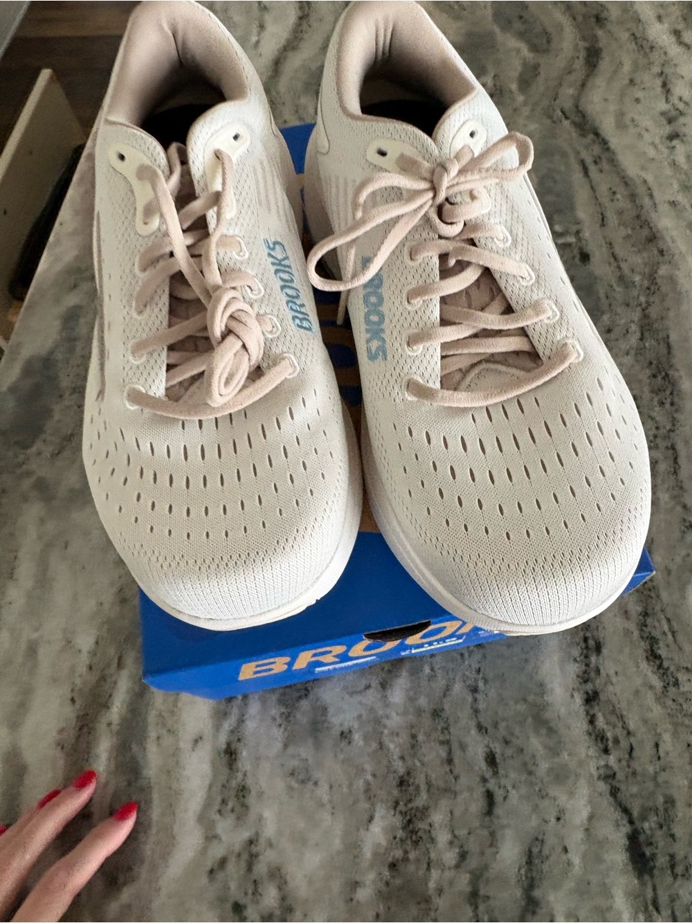 Brooks women's running sneakers Ghost Max 3 extra wide 2E